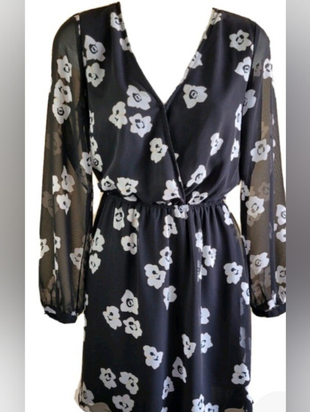 EXPRESS Black Floral Print Long-Sleeve FAUX Wrap Dress. NWOT. Size S